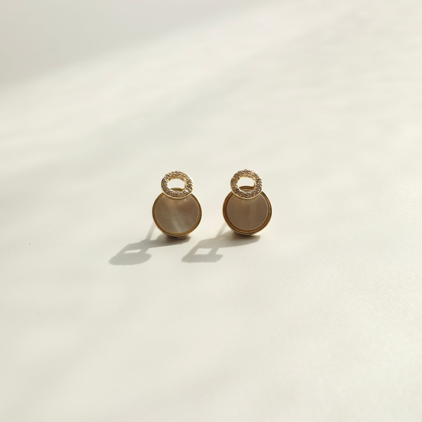 round zirconia pierce