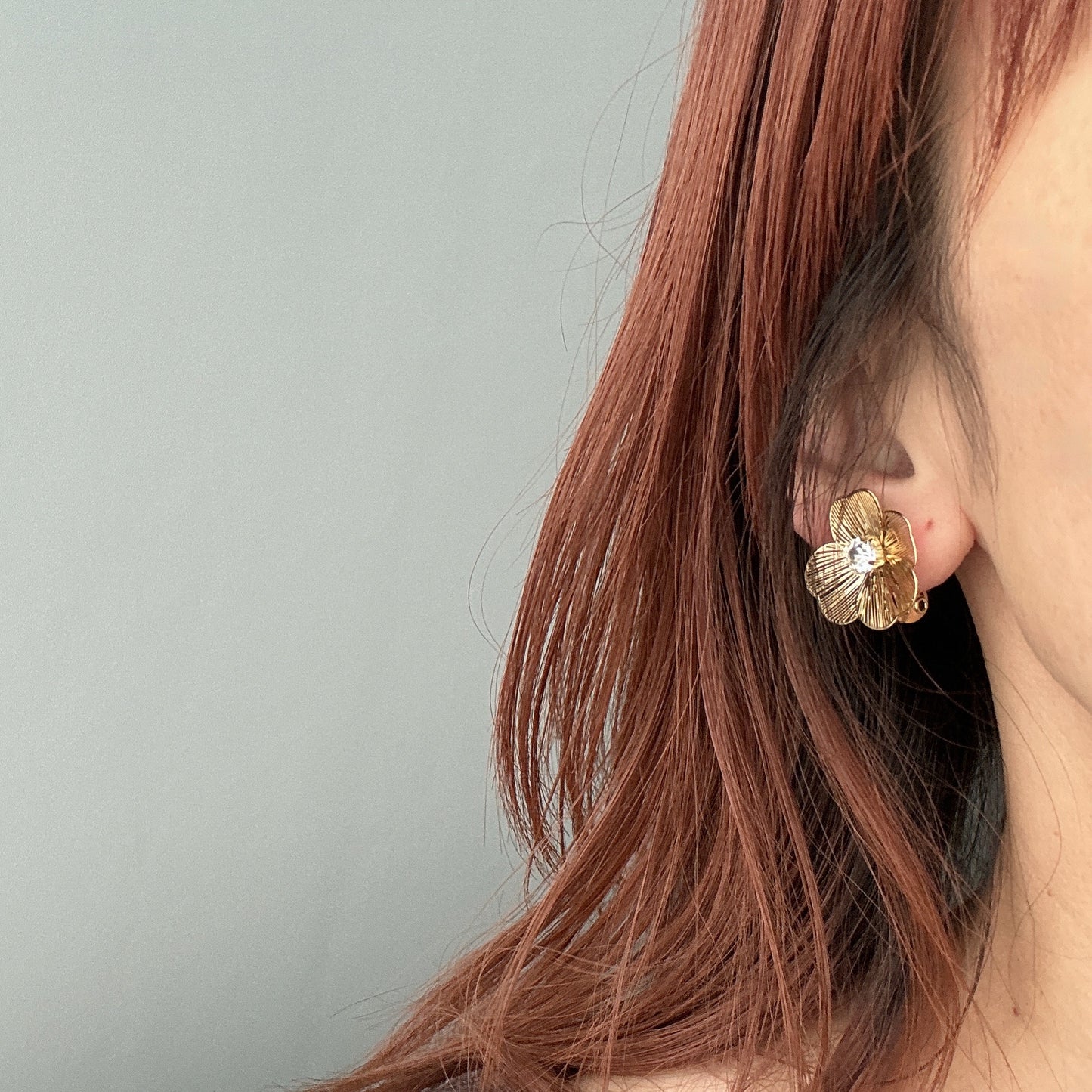 mesh flower earring