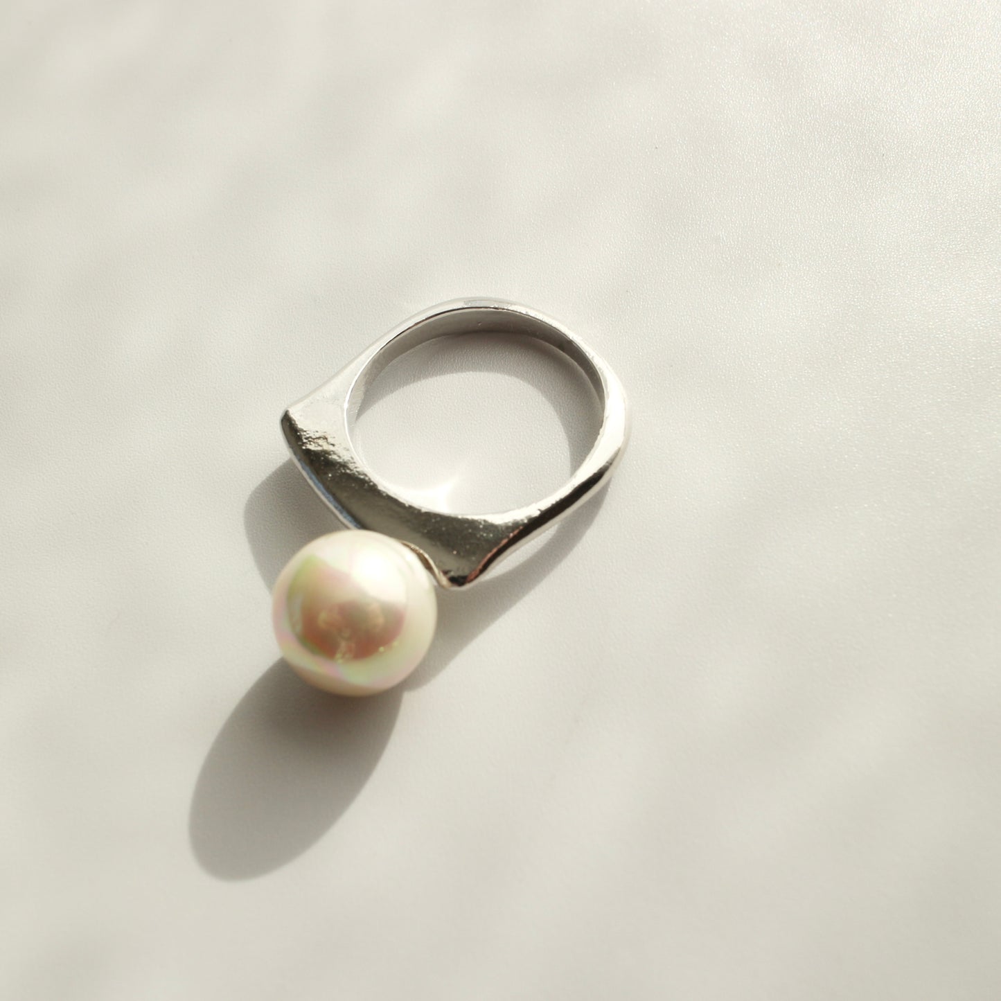 Vintage perl ring