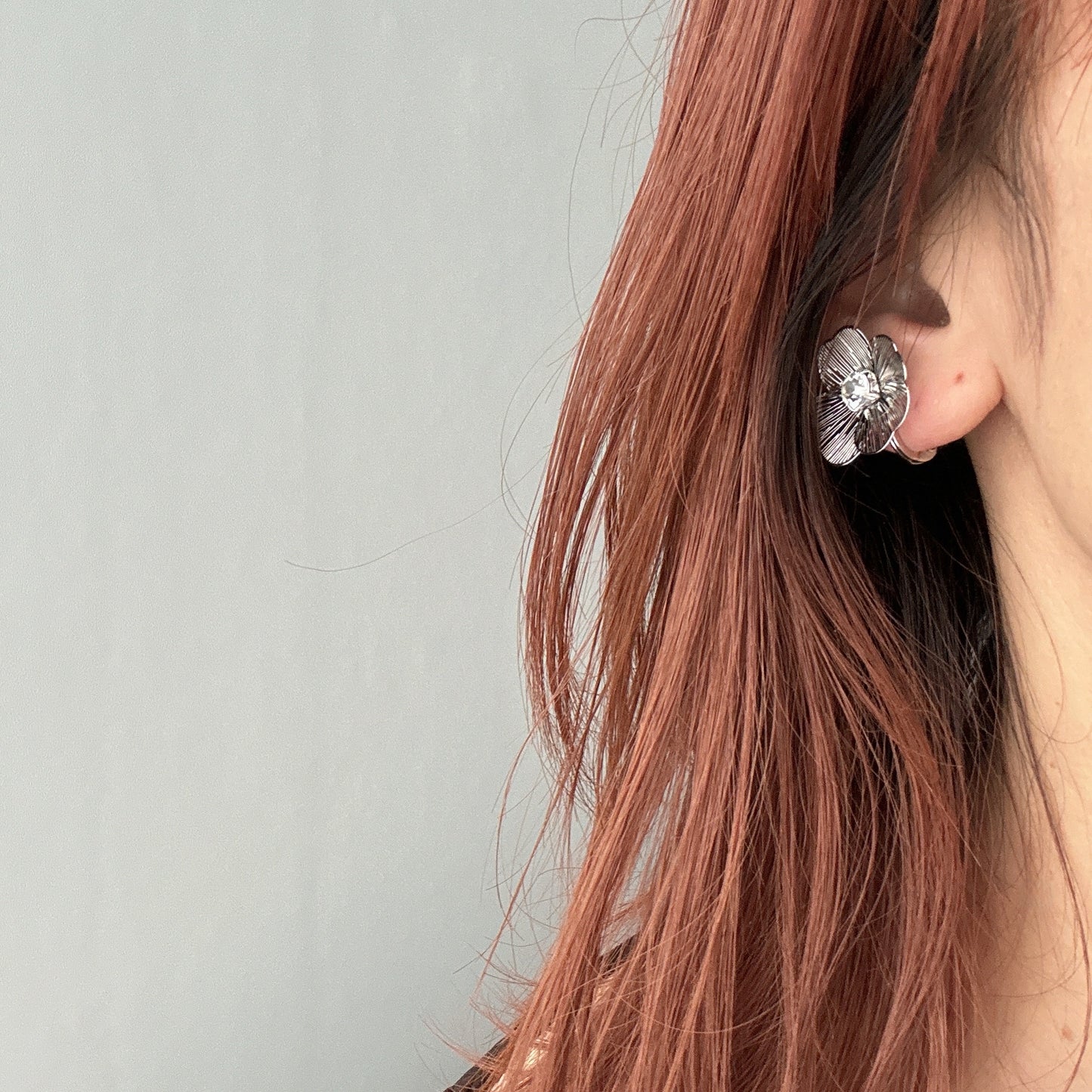 mesh flower earring