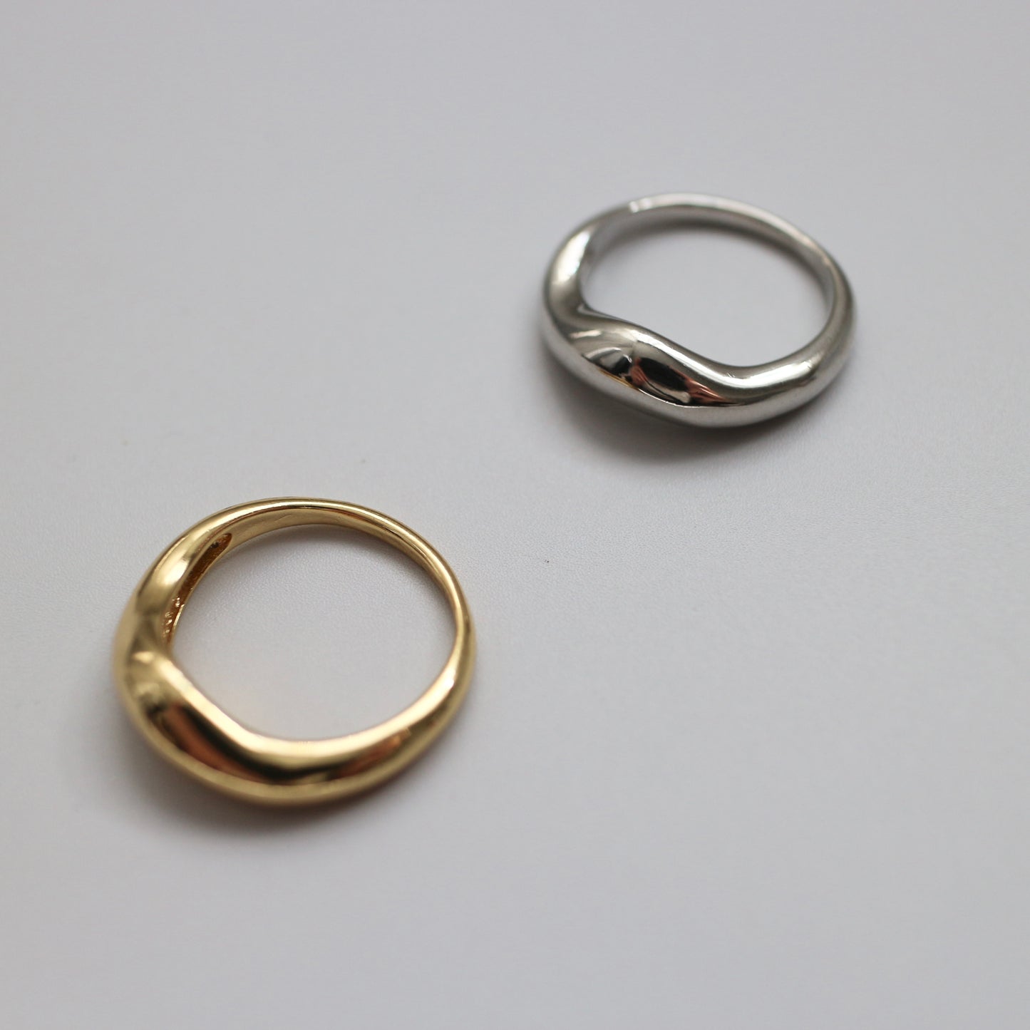 Bolddesign ring