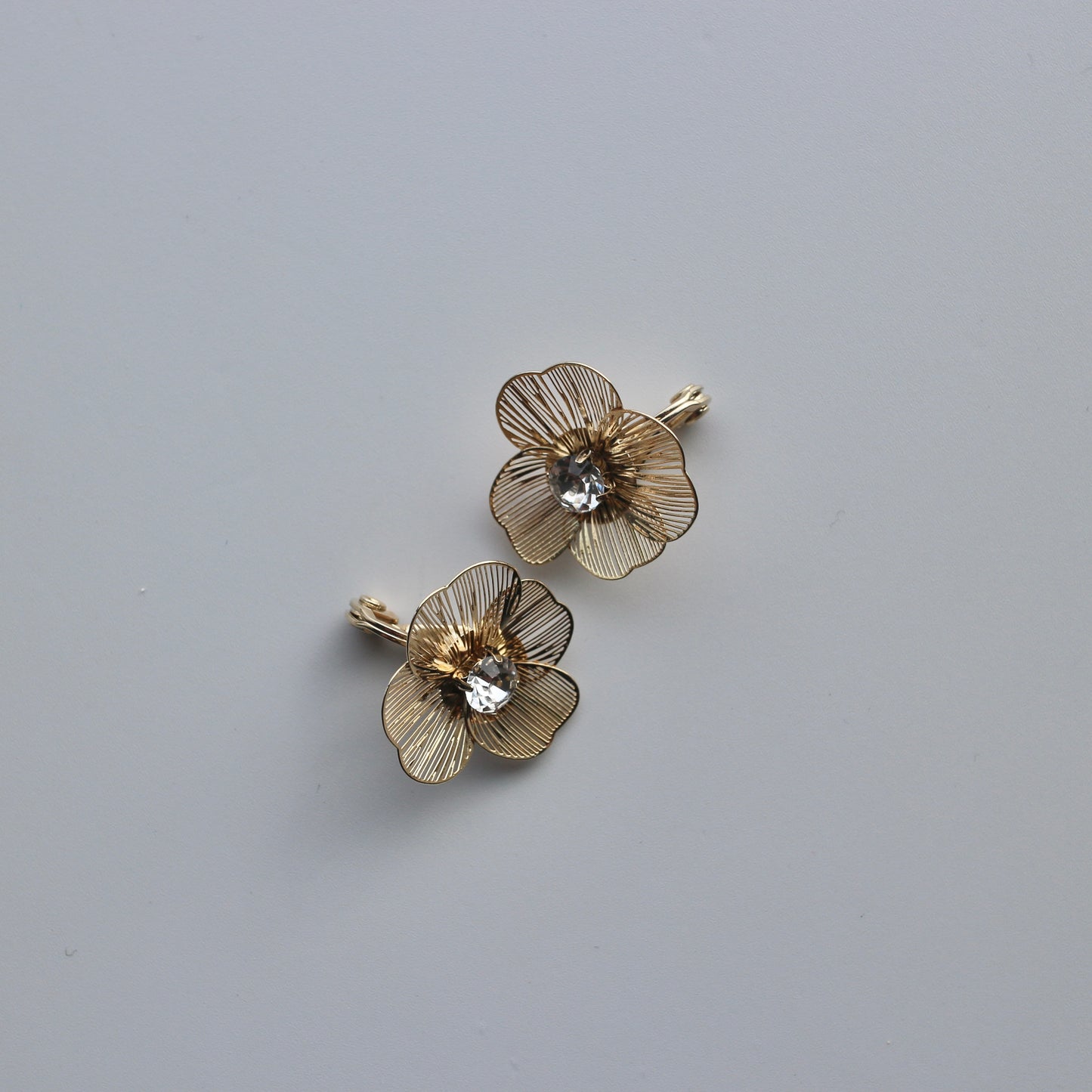 mesh flower earring