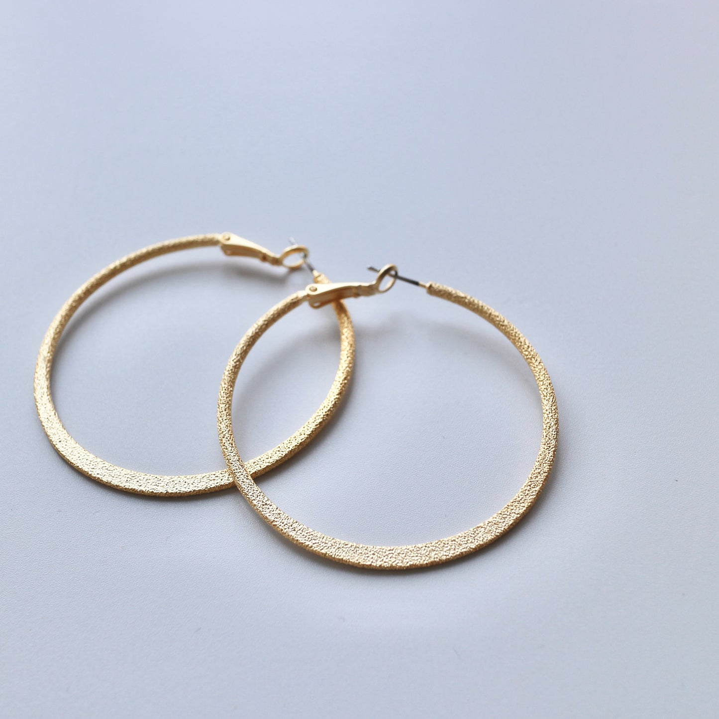 ラメフープピアス