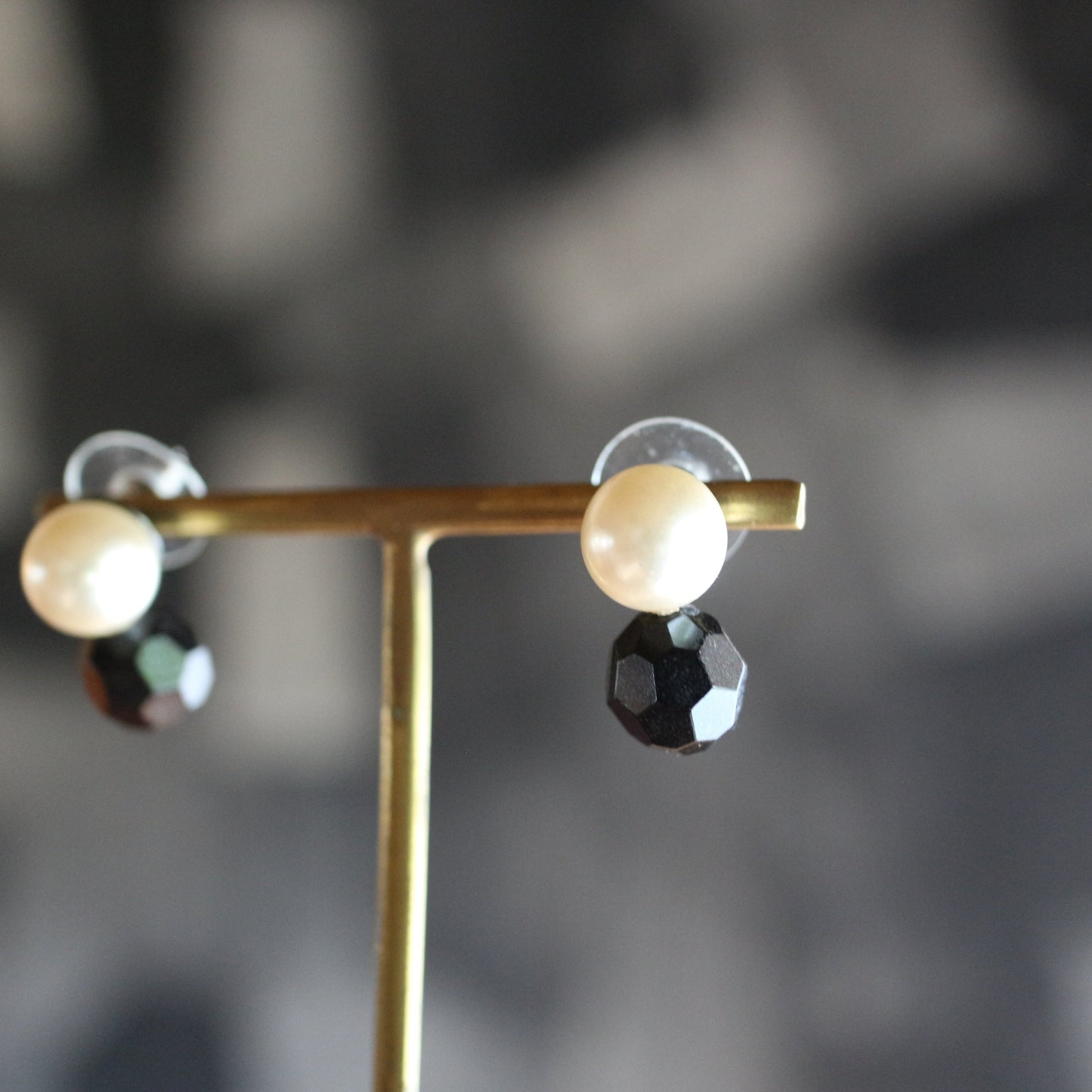 PONO Vintage pierce