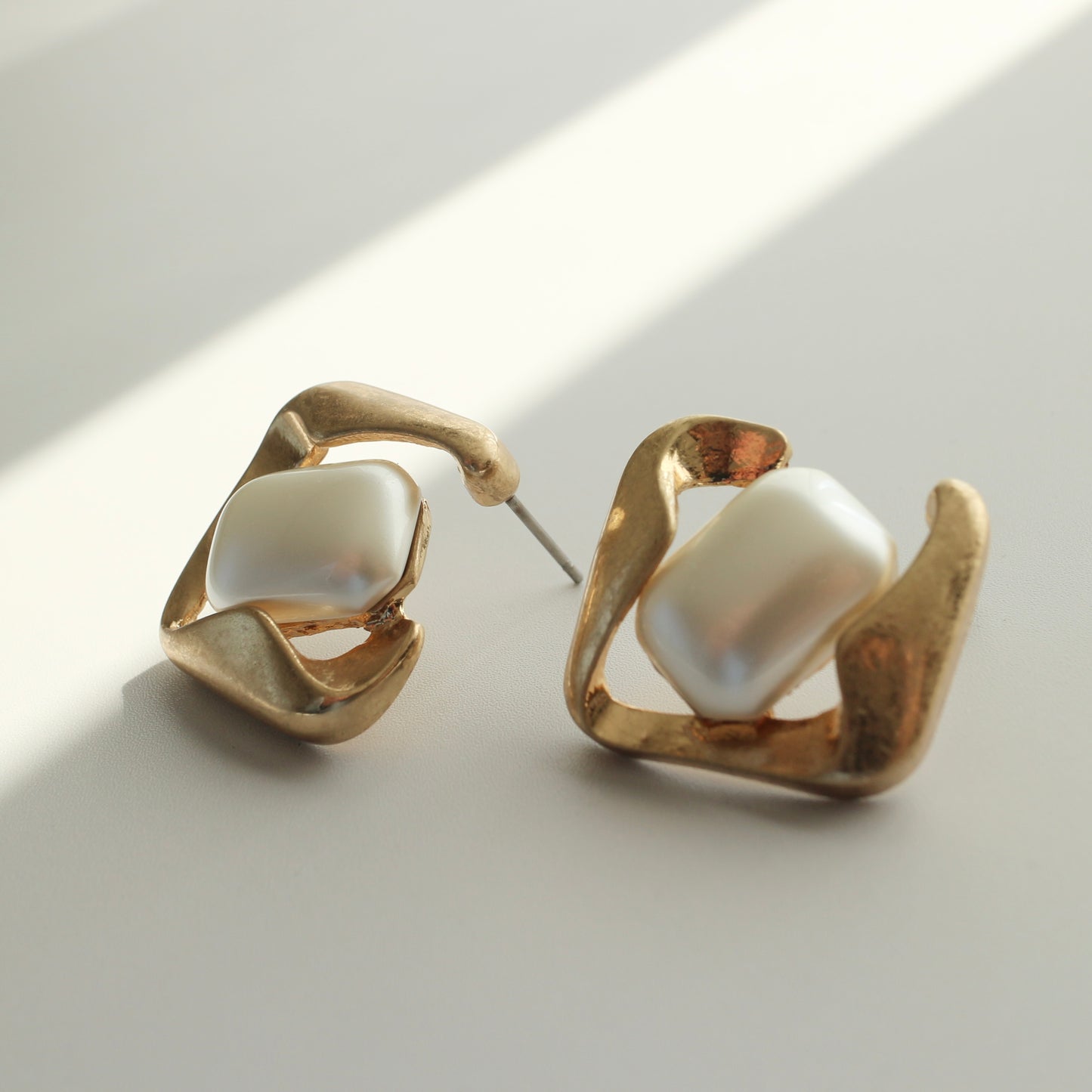 square pierce