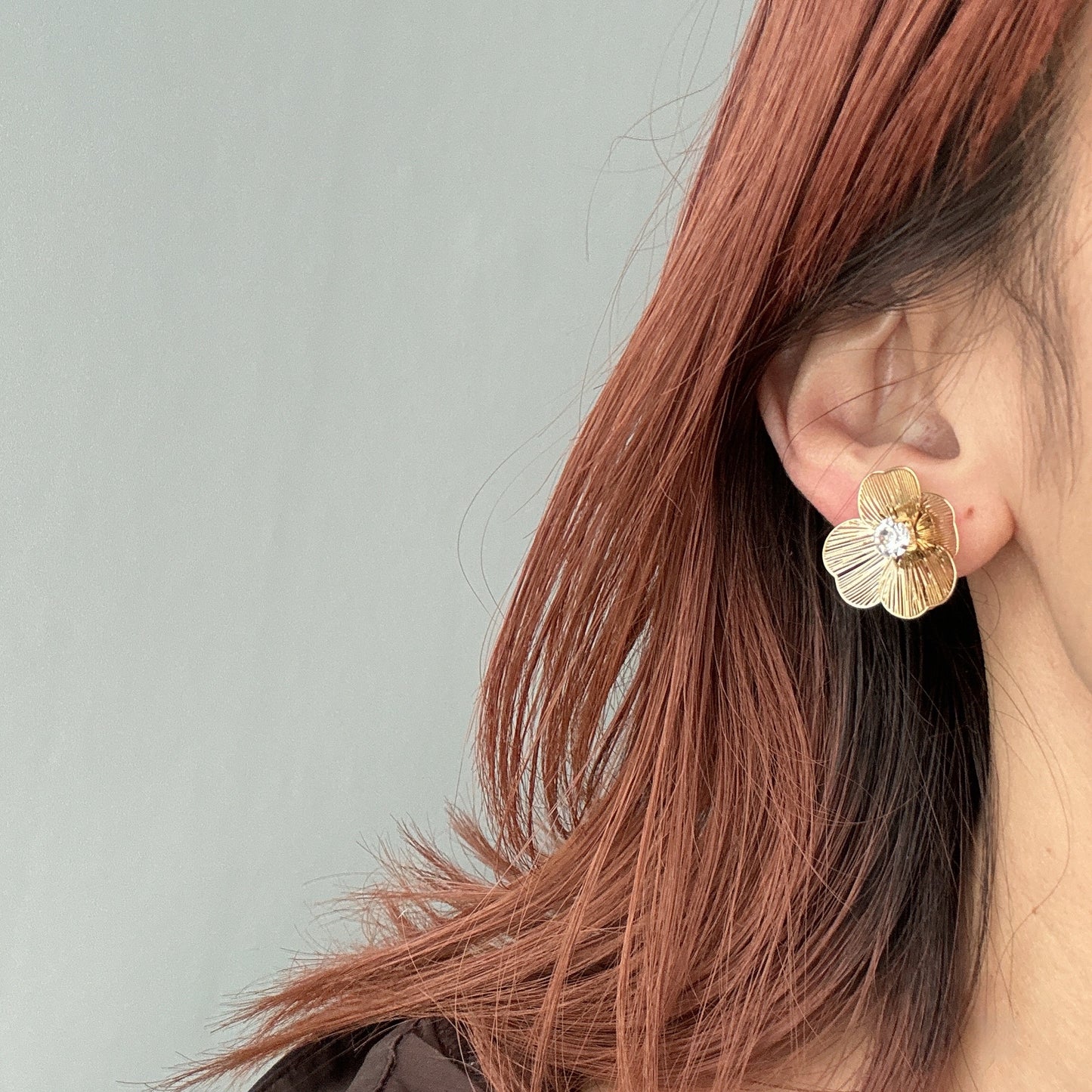 mesh flower earring