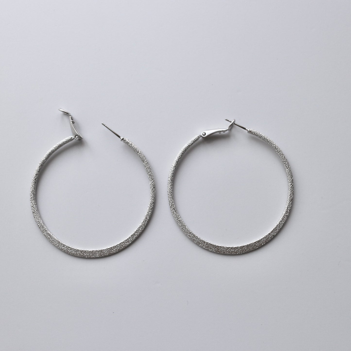 ラメフープピアス