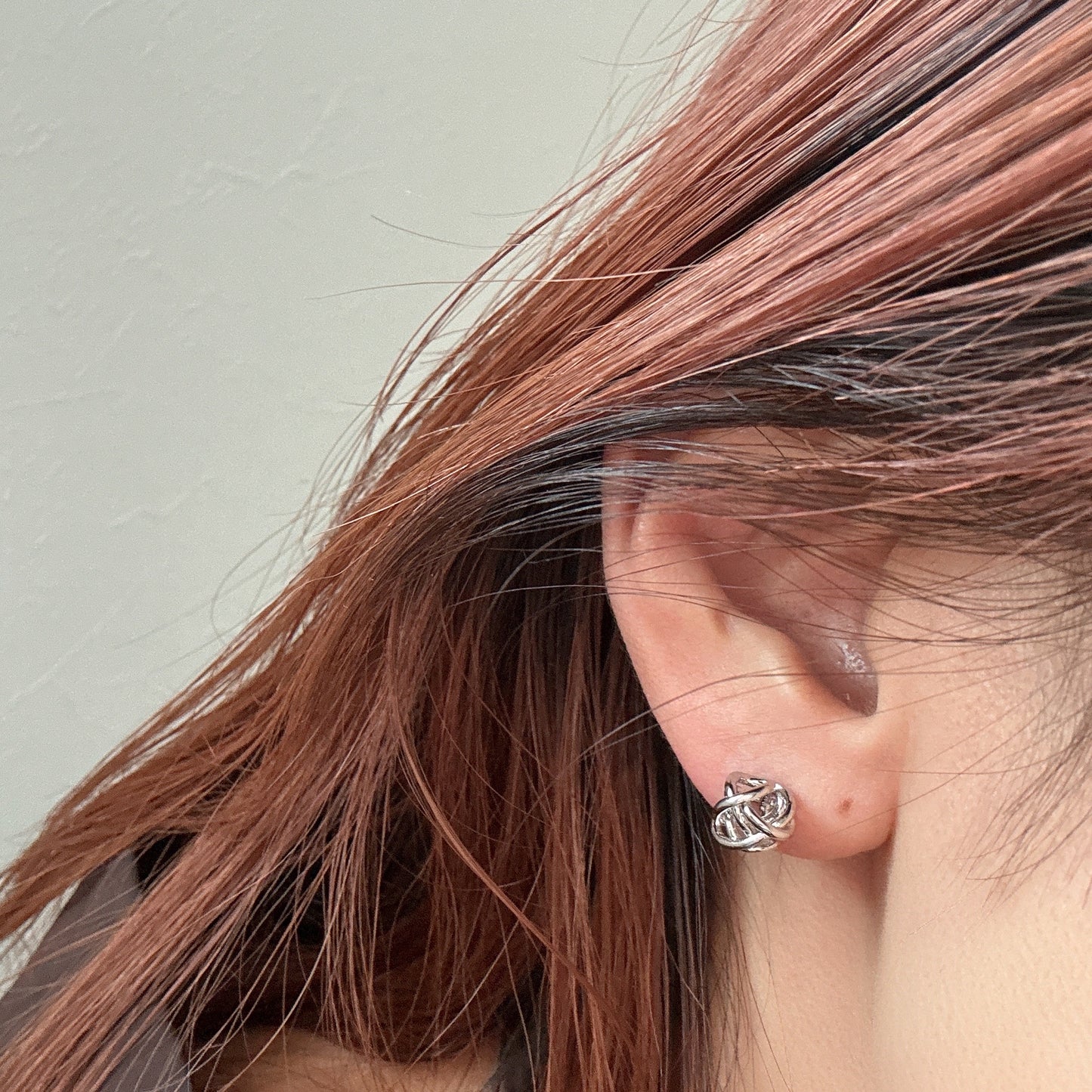 knit pierce