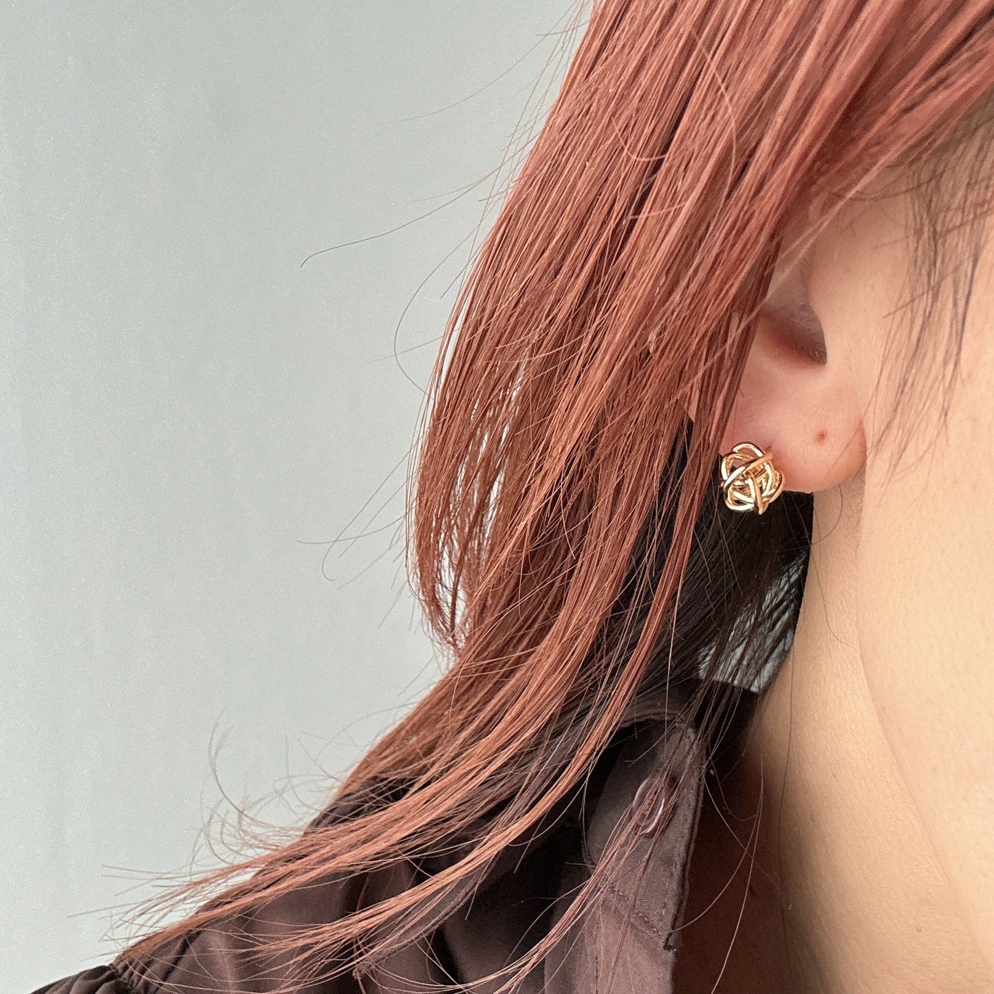 knit pierce