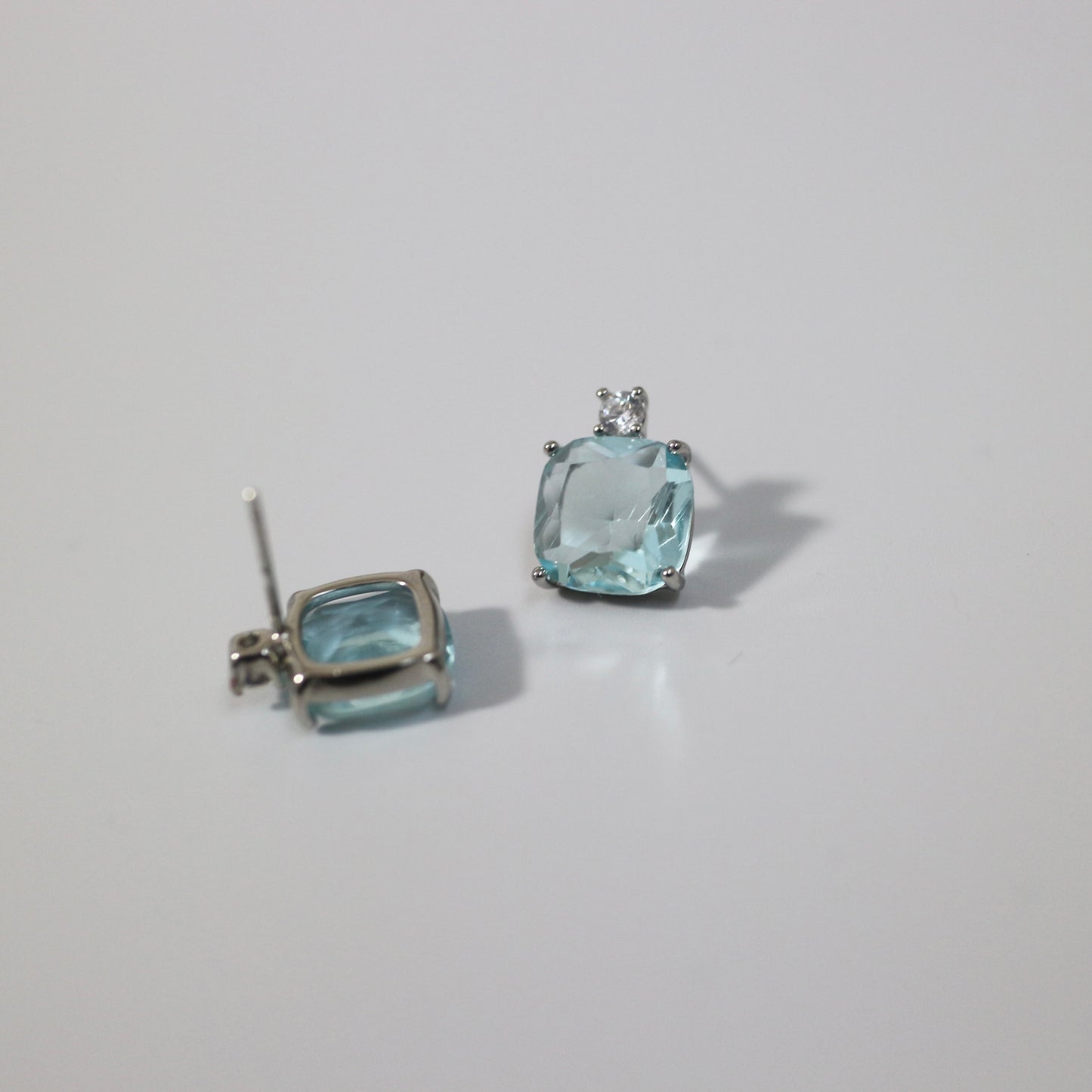 aqua blue glass pierce