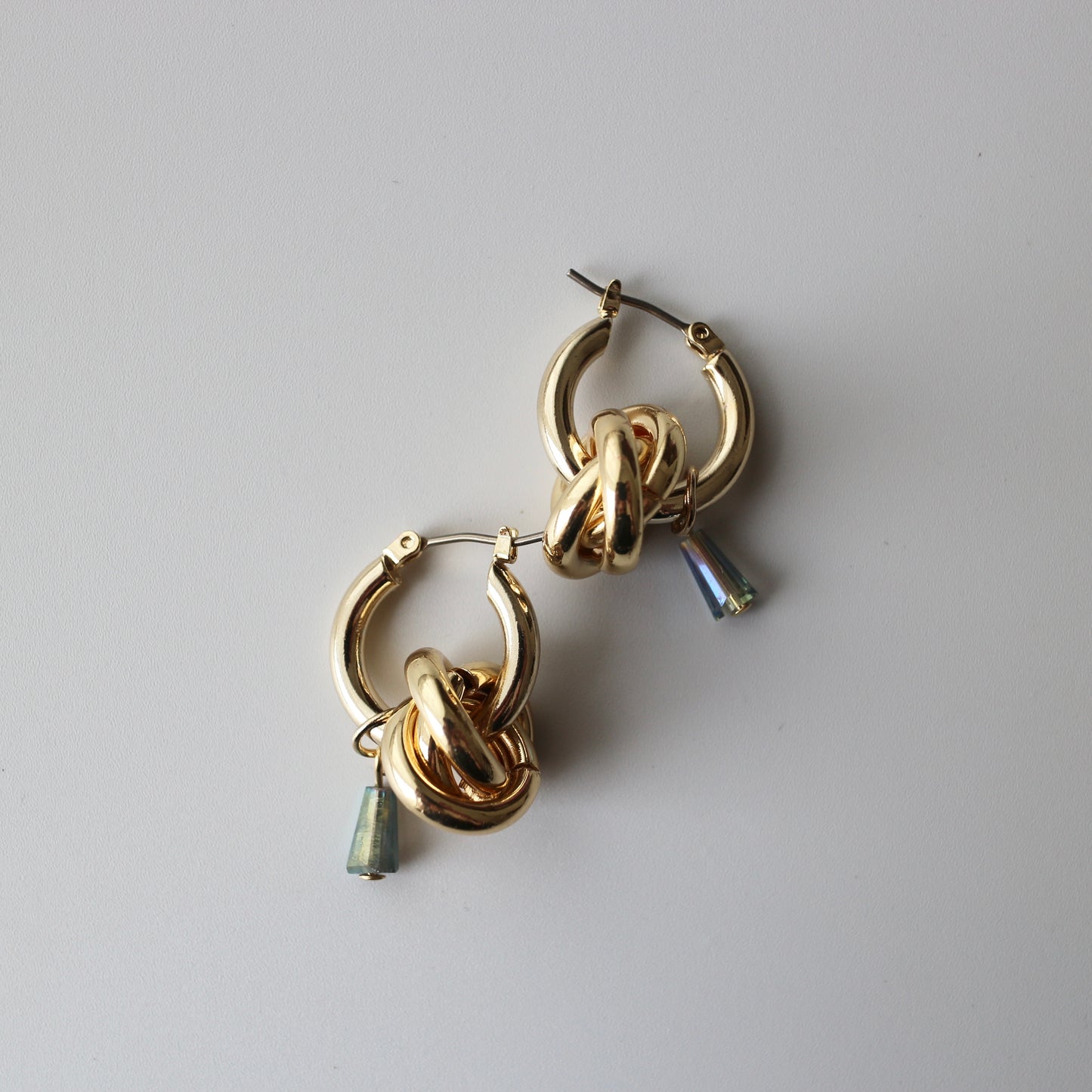 metal bees hoop pierce