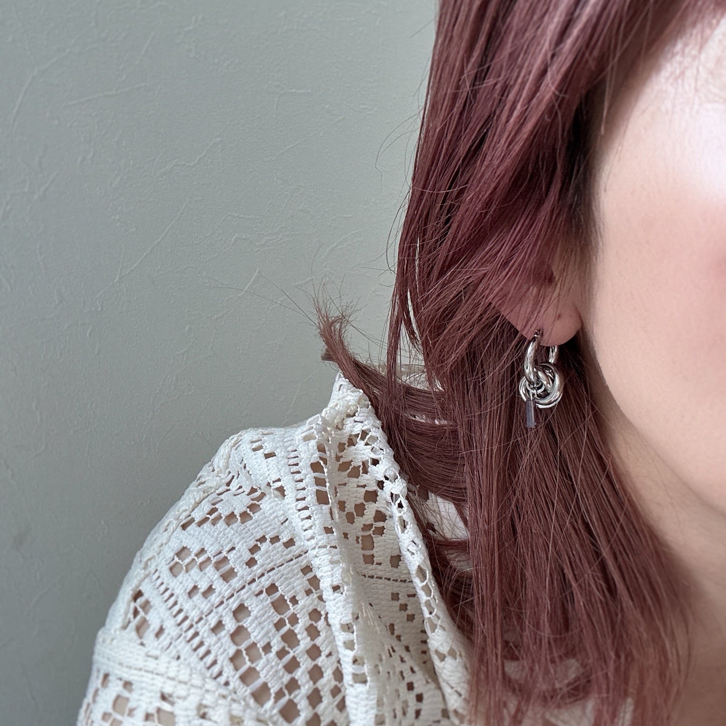 metal bees hoop pierce