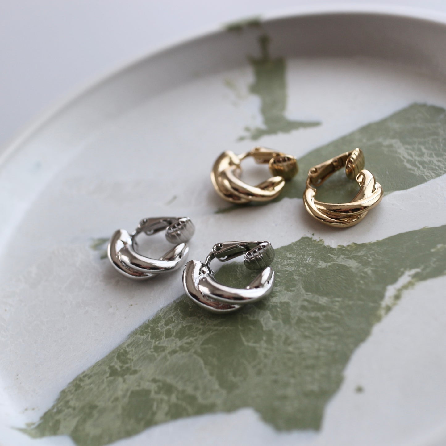 cross earring