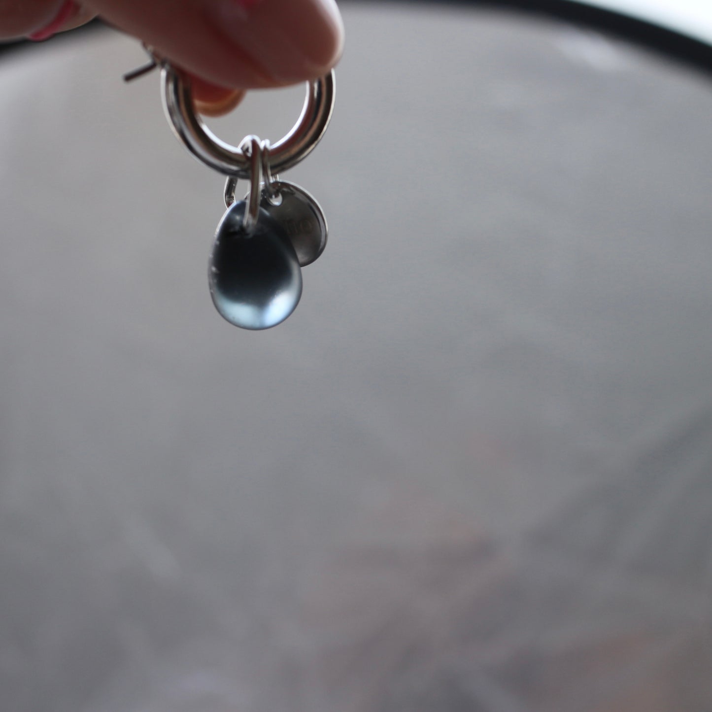 Noir Grace pierce /earring