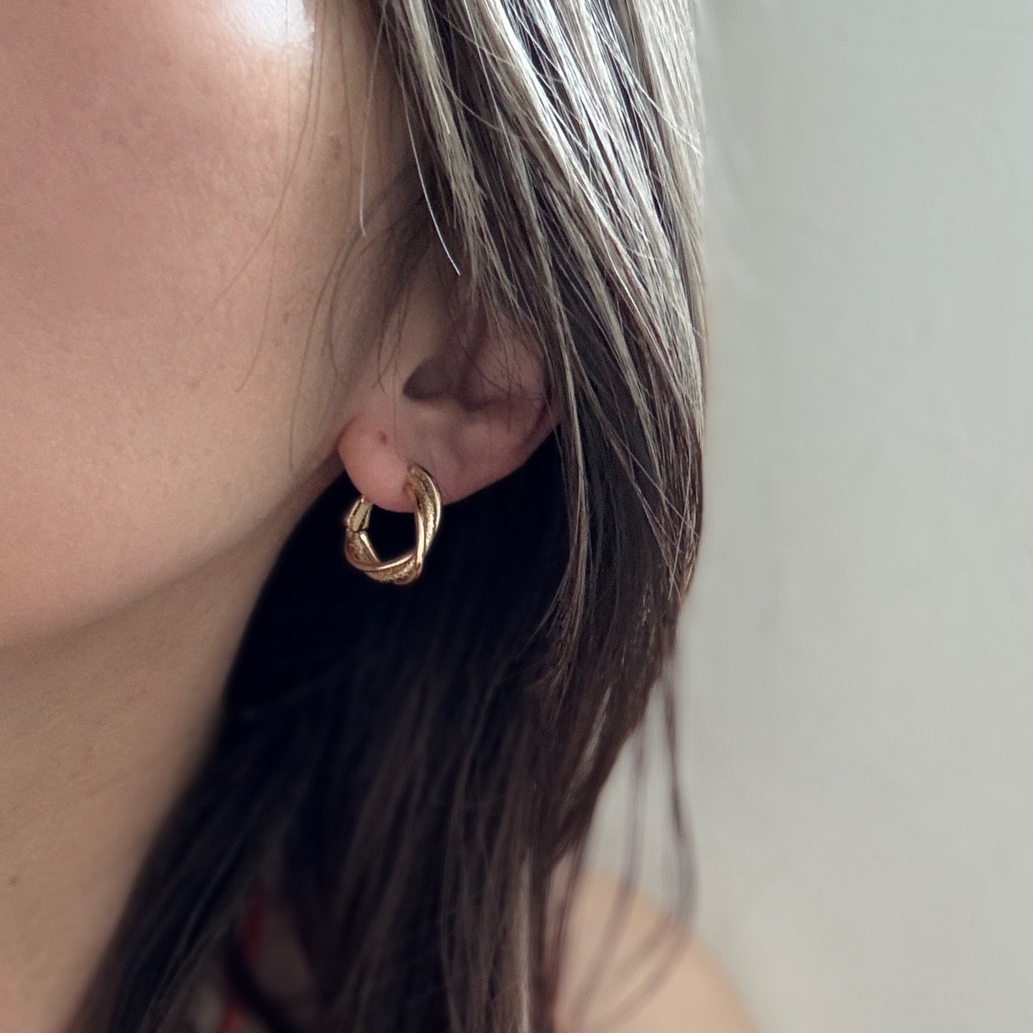 cross curve pierce