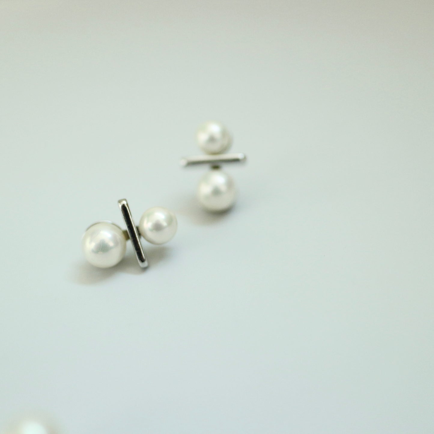 double pearl pierce