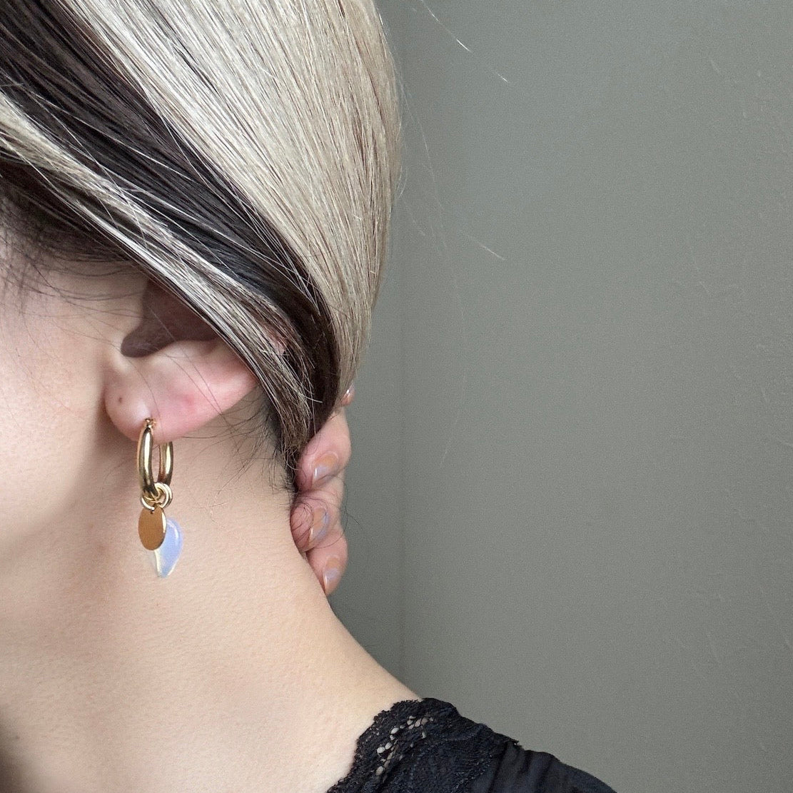 Sheer Luminous pierce /earring