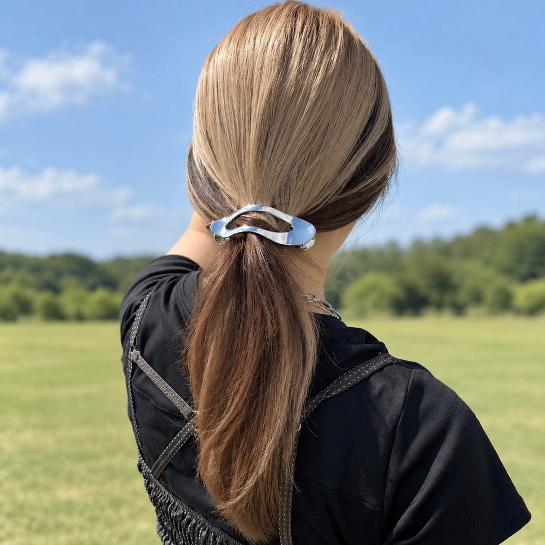 ウェーブメタル ヘアクリップ