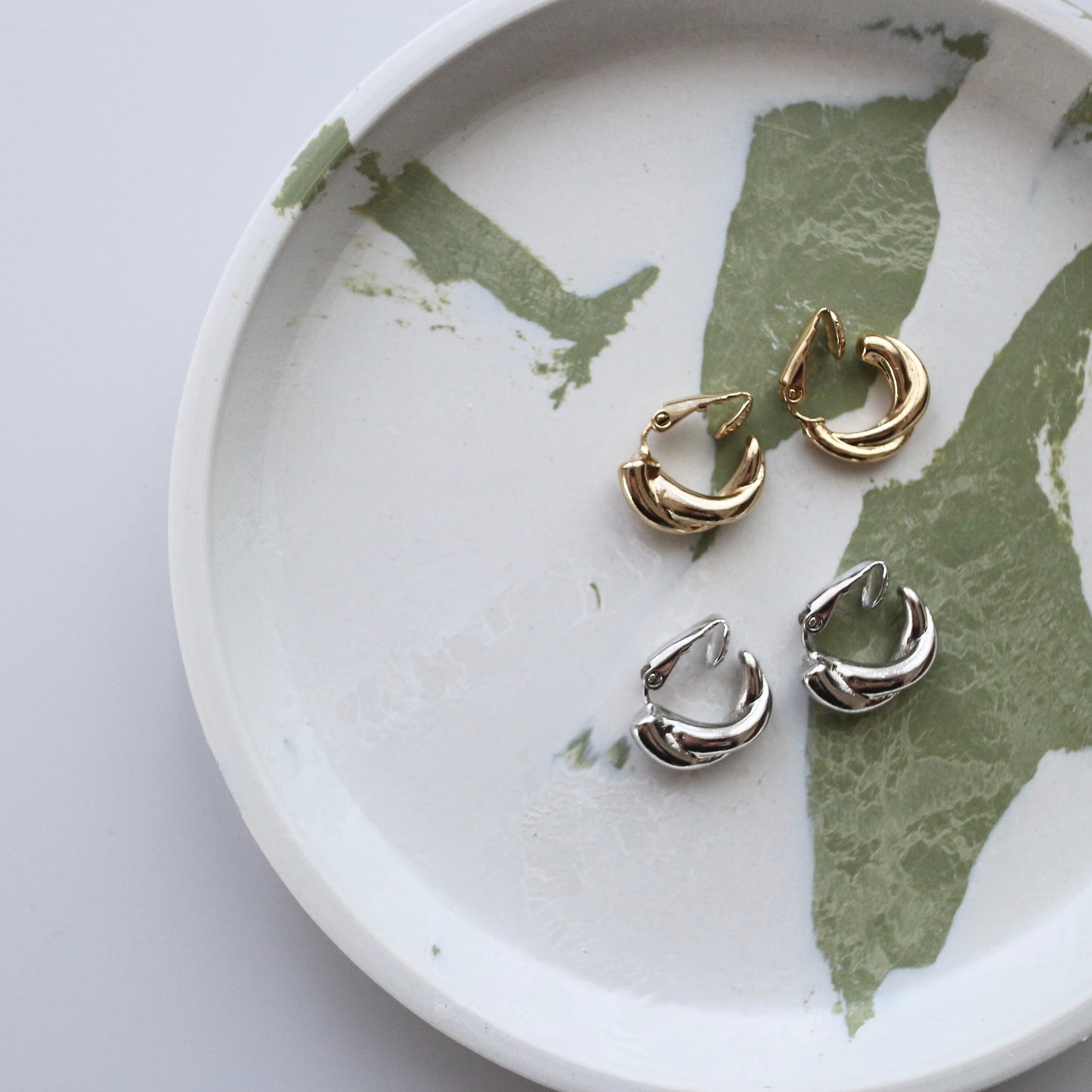 cross earring