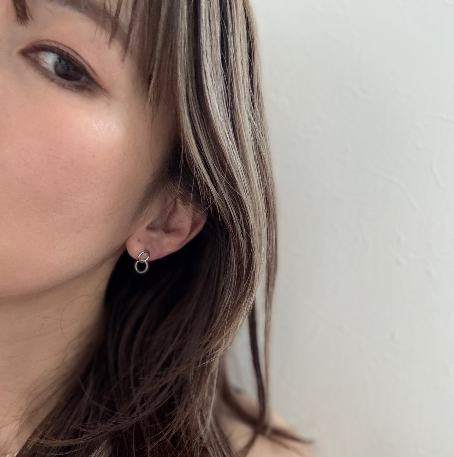 ダブルリングピアス