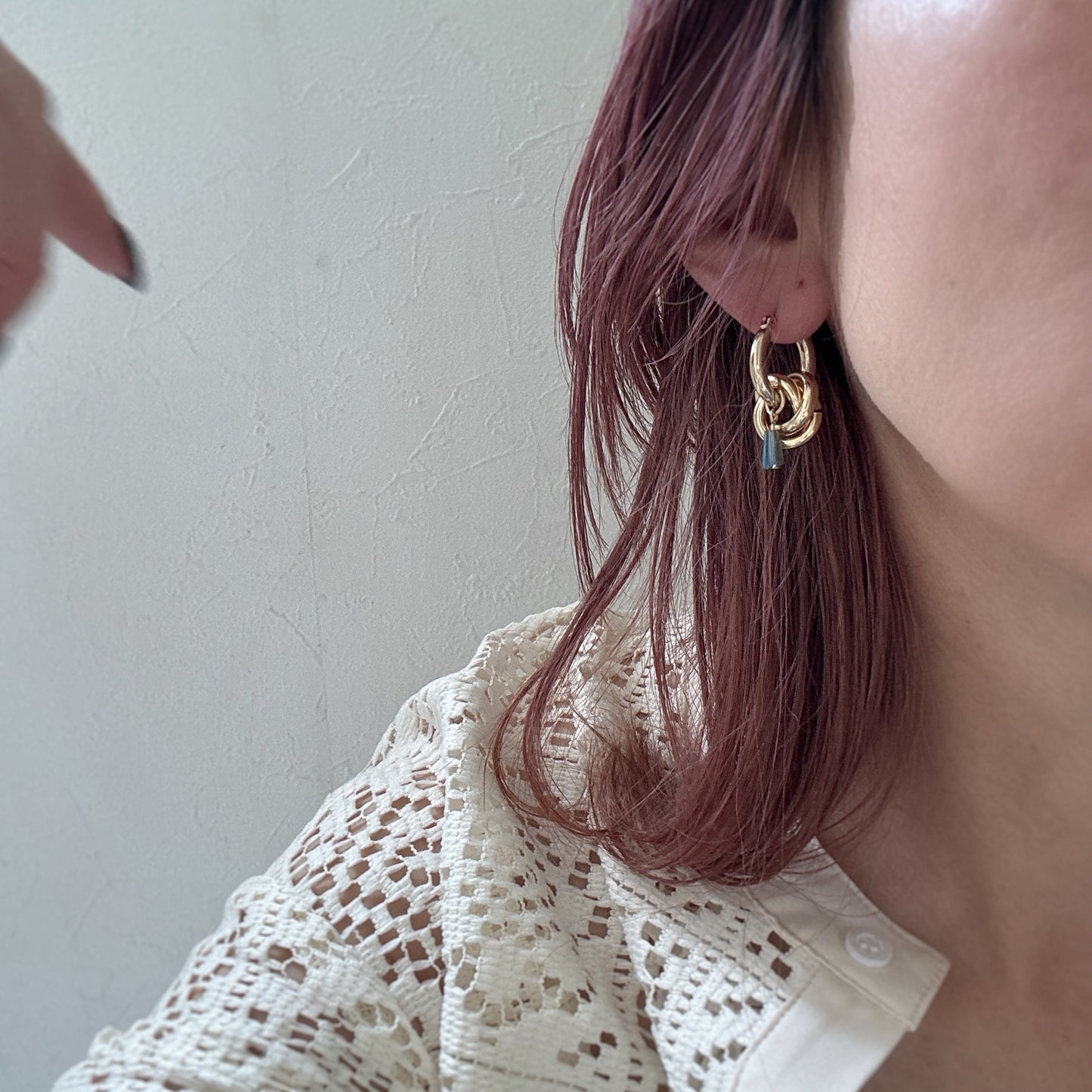 metal bees hoop pierce
