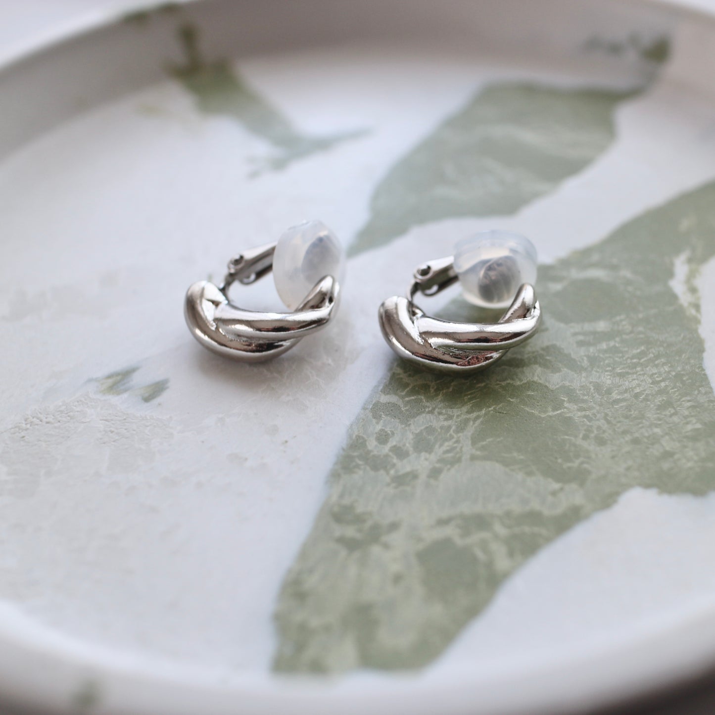 cross earring