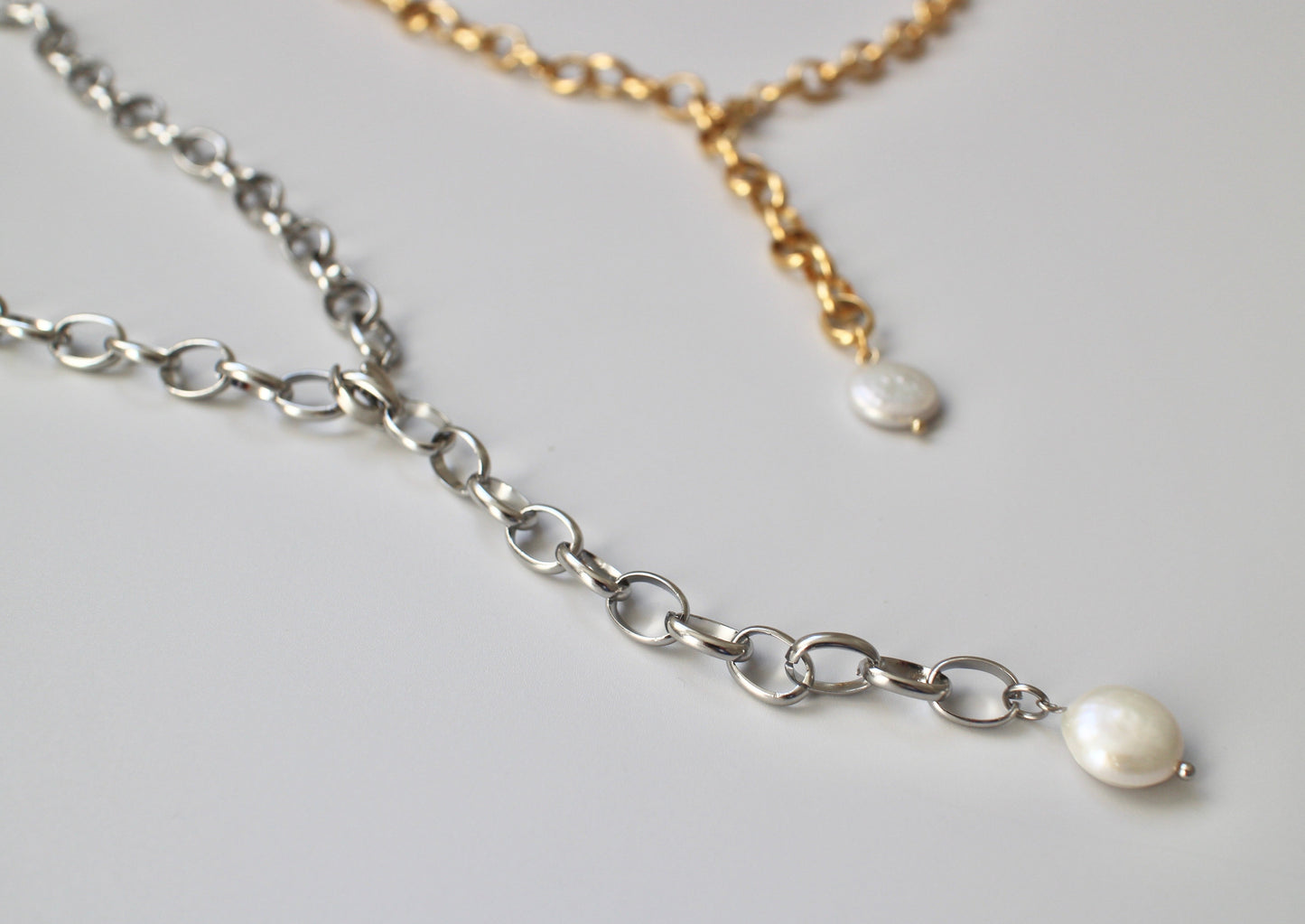 Pearl chain necklace