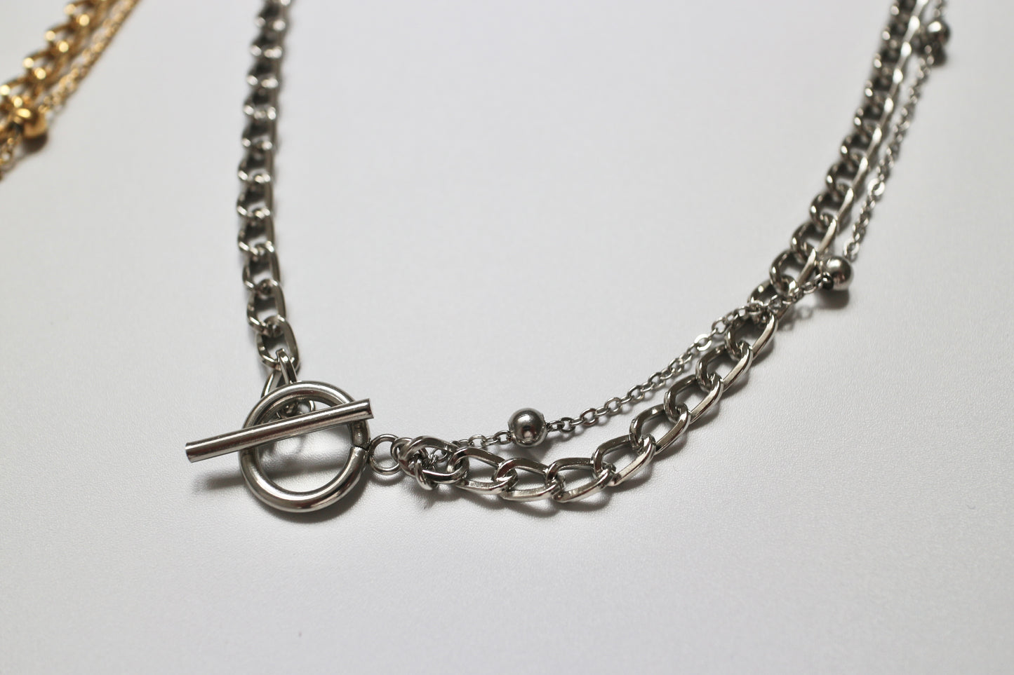 overlap necklace