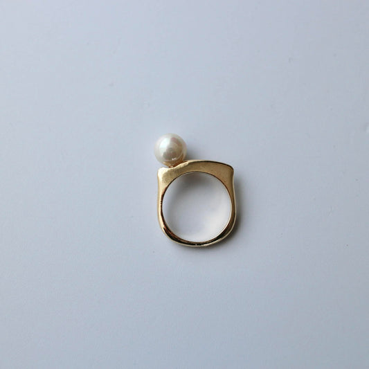 Vintage perl ring