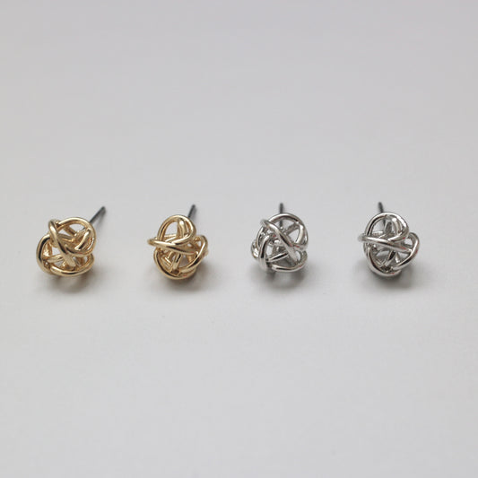 knit pierce